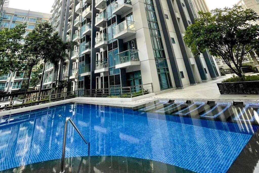 Lovely Unit With Free Wi-Fi & Netflix I Across Naia T3 Airport Manila Zewnętrze zdjęcie