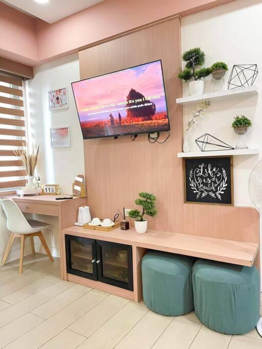 Lovely Unit With Free Wi-Fi & Netflix I Across Naia T3 Airport Manila Zewnętrze zdjęcie