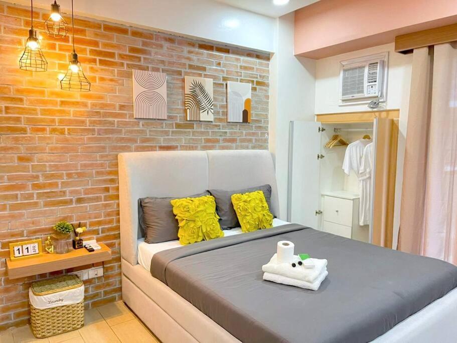 Lovely Unit With Free Wi-Fi & Netflix I Across Naia T3 Airport Manila Zewnętrze zdjęcie