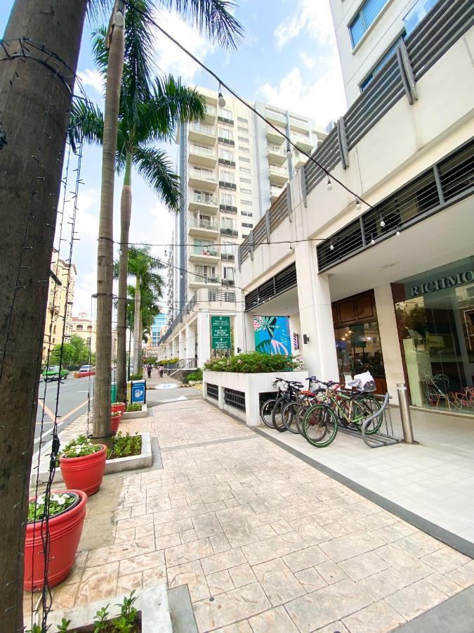 Lovely Unit With Free Wi-Fi & Netflix I Across Naia T3 Airport Manila Zewnętrze zdjęcie